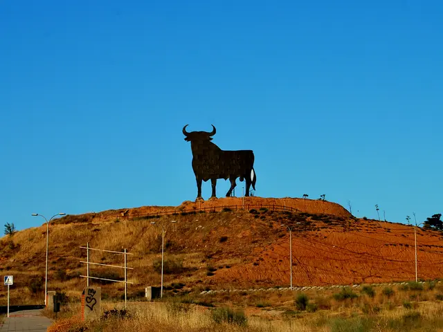 Towering bull sculpture to serve as Spain's national emblem, standing 300 meters high.