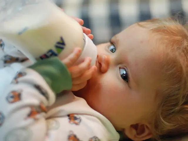 Strategies for Nutritious Fueling During Breastfeeding for Mothers