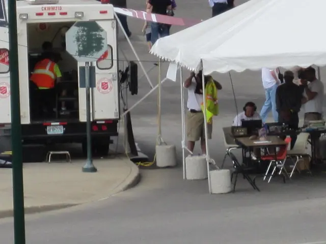 Expanding Hel Thompson's Appeal: Join Forces with DRK Dingden Now!