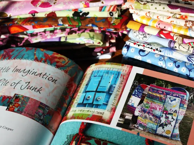 Activist Sindhutai Sapkal Draws Attention in Maharashtra, India